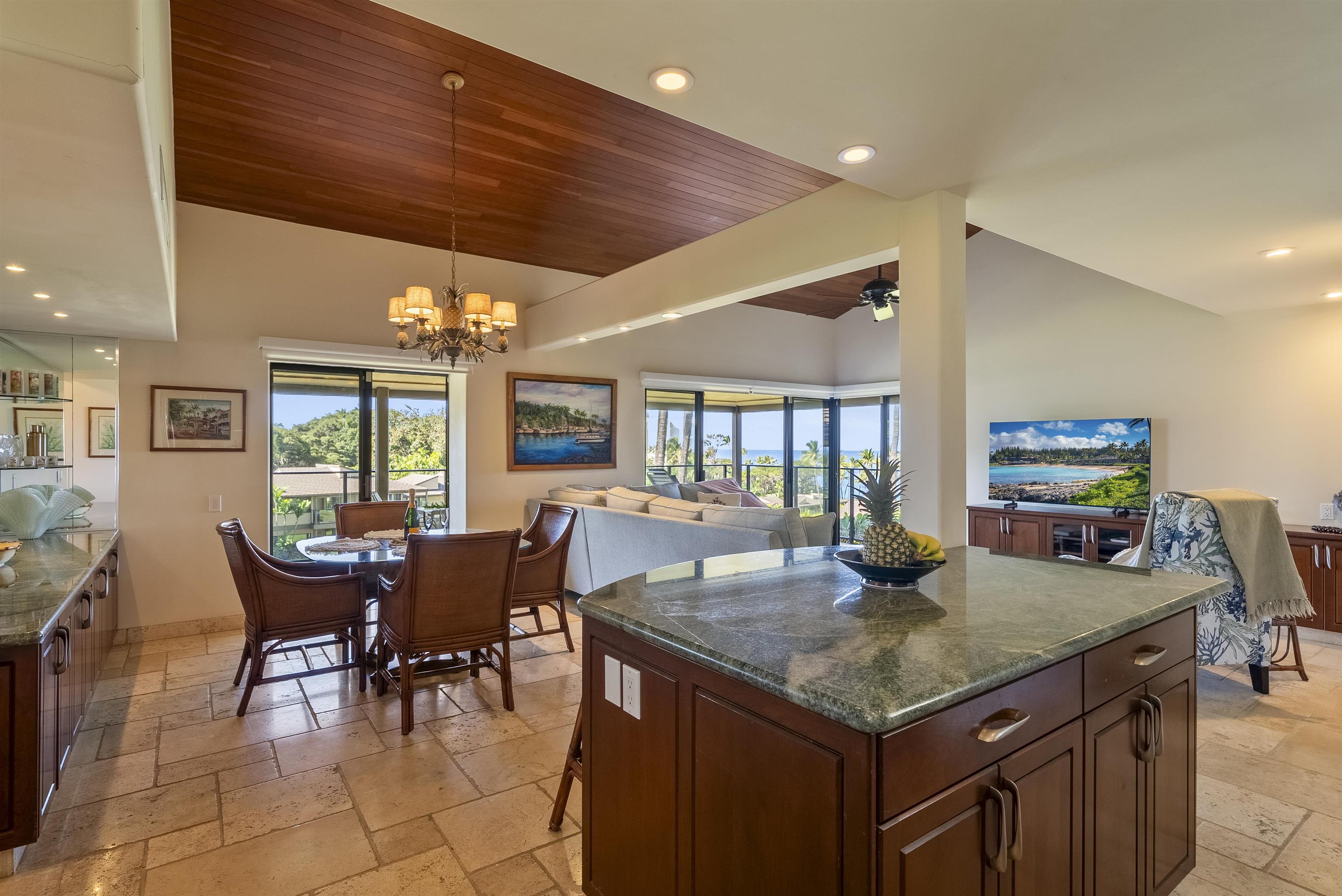 3600 WAILEA ALANUI Dr Unit: 2012
