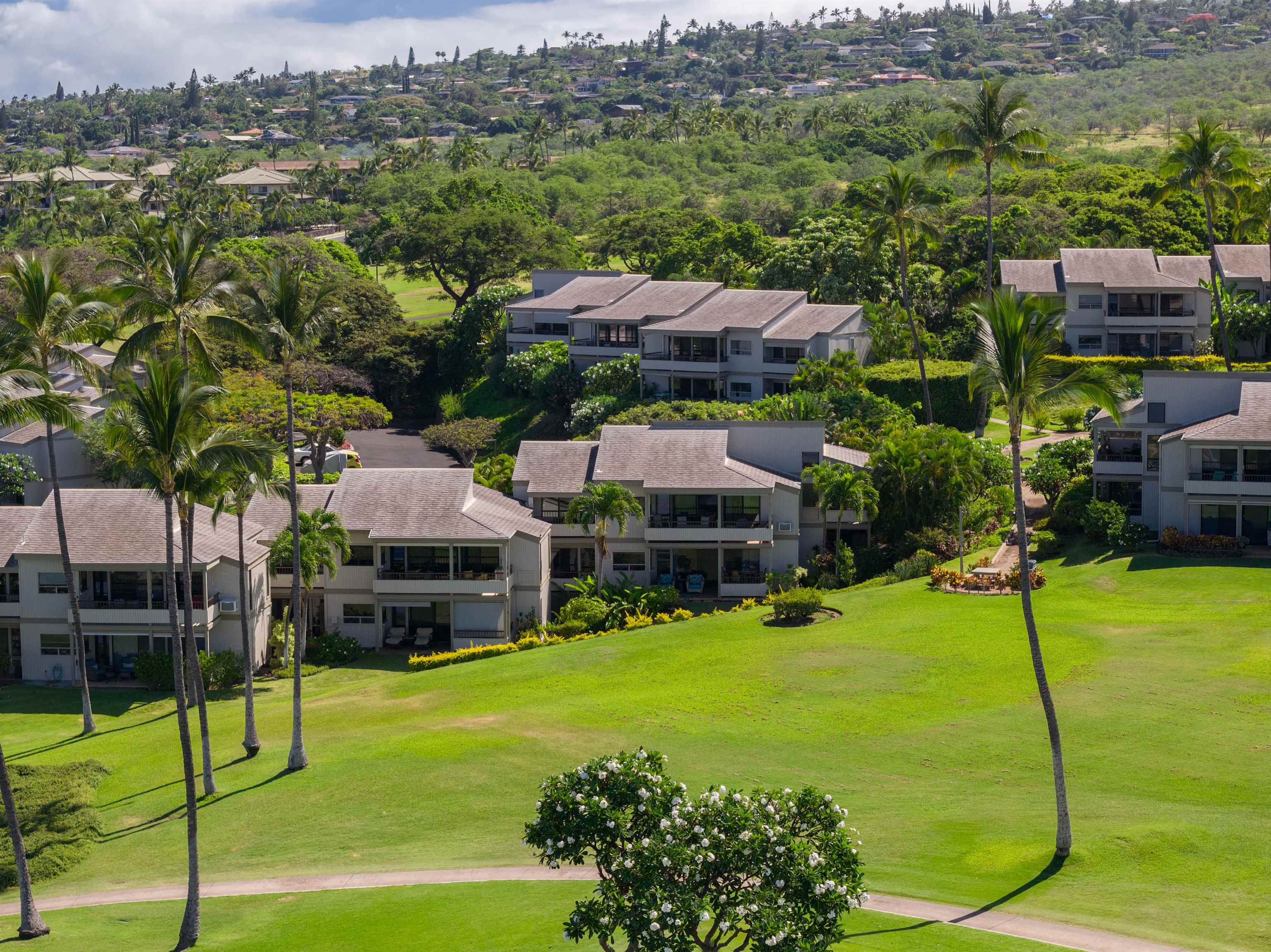 10 WAILEA EKOLU Pl Unit: 1204