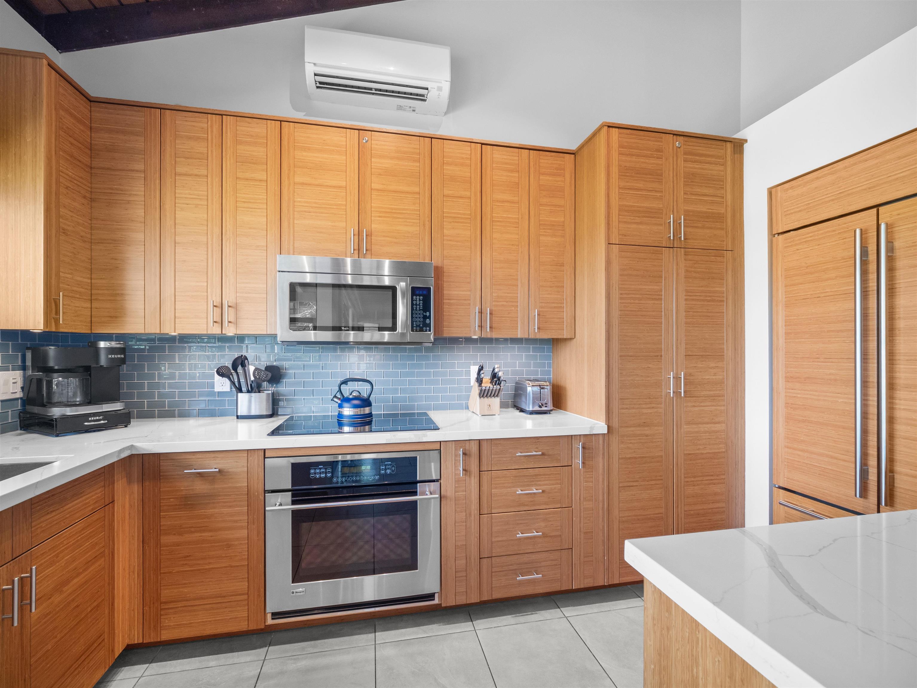 10 WAILEA EKOLU Pl Unit: 1204