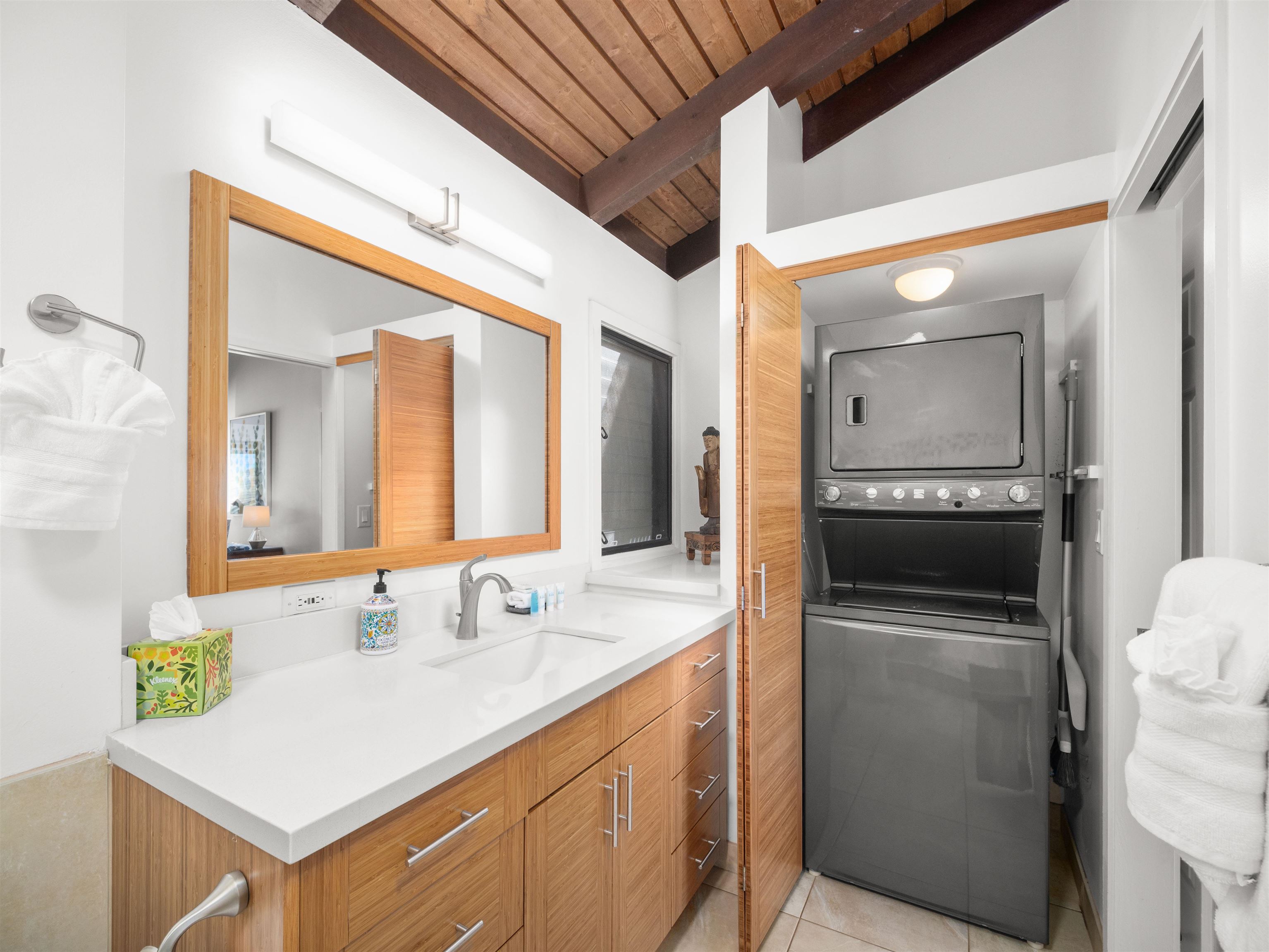 10 WAILEA EKOLU Pl Unit: 1204