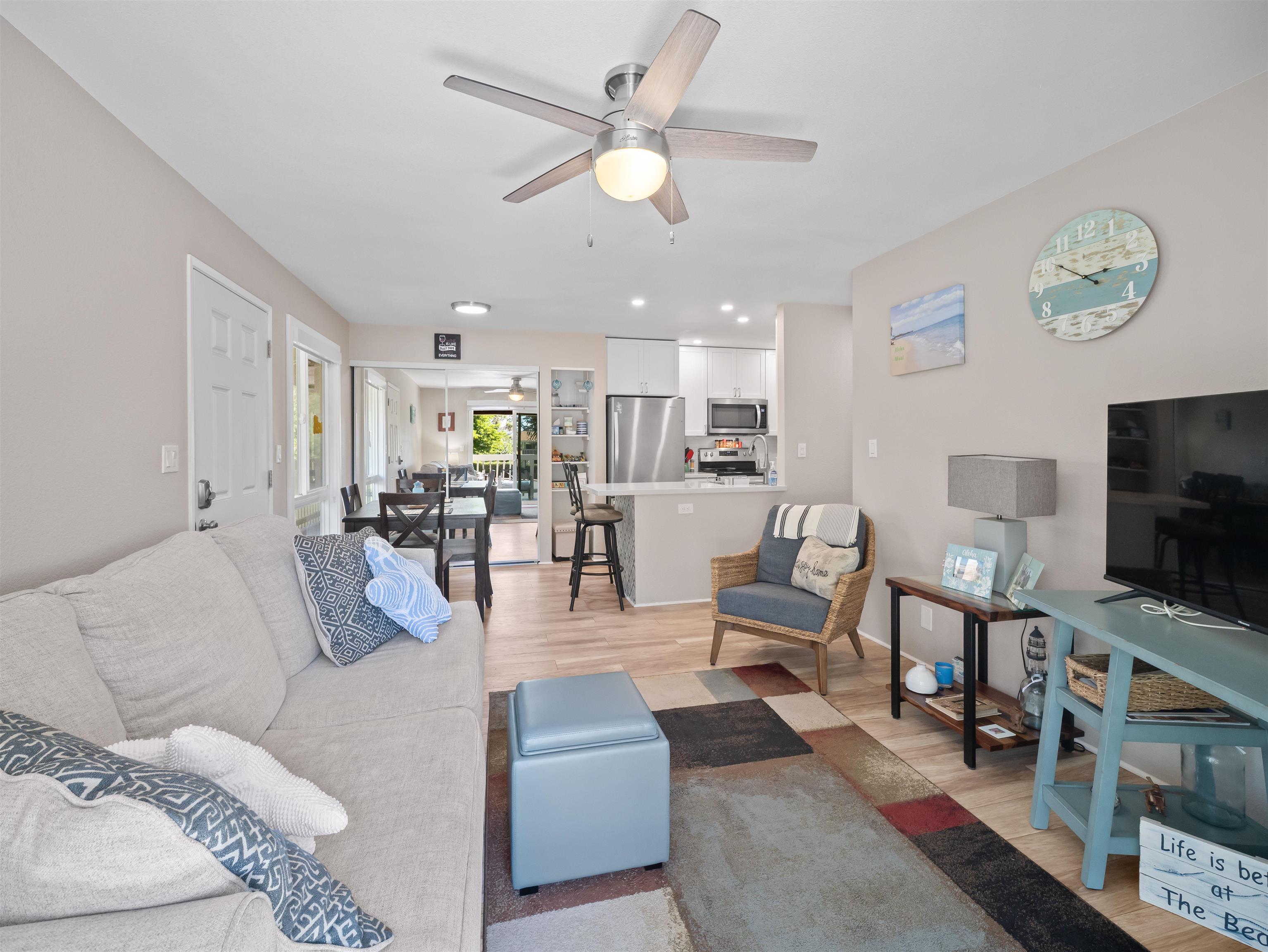 140 UWAPO Rd Unit: 23-205