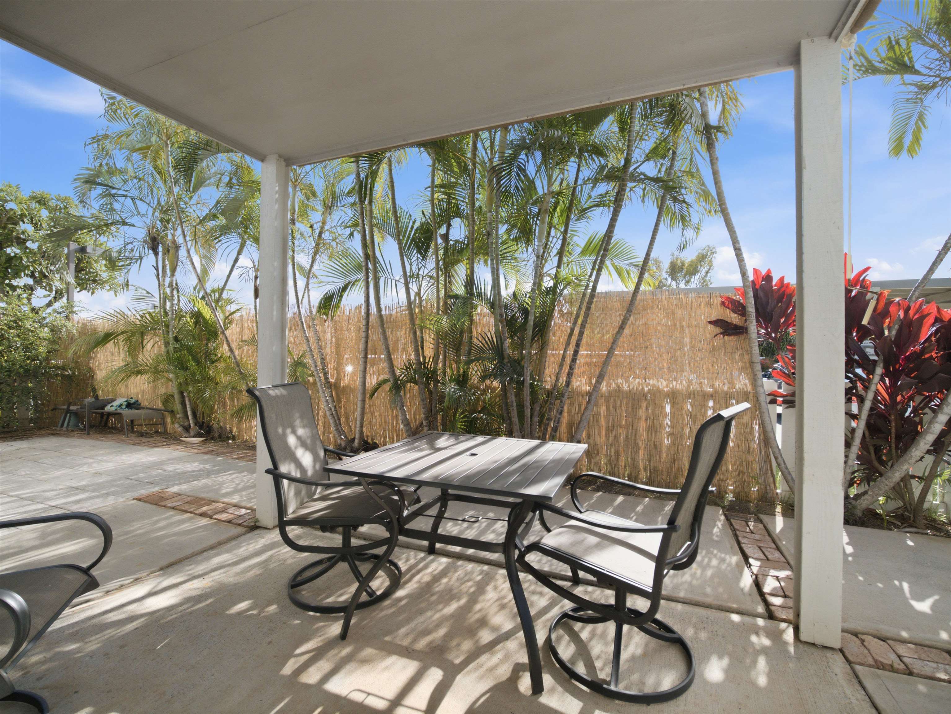 160 KEONEKAI Rd Unit: 2101
