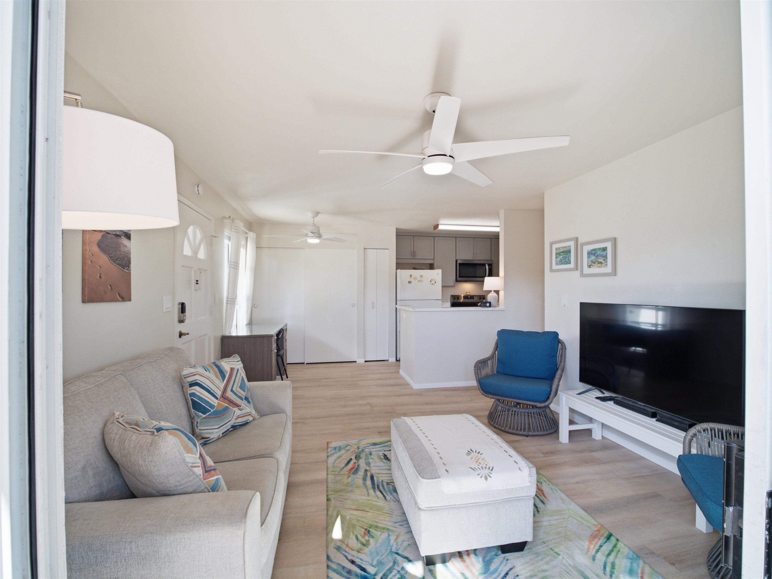 160 KEONEKAI Rd Unit: 2101