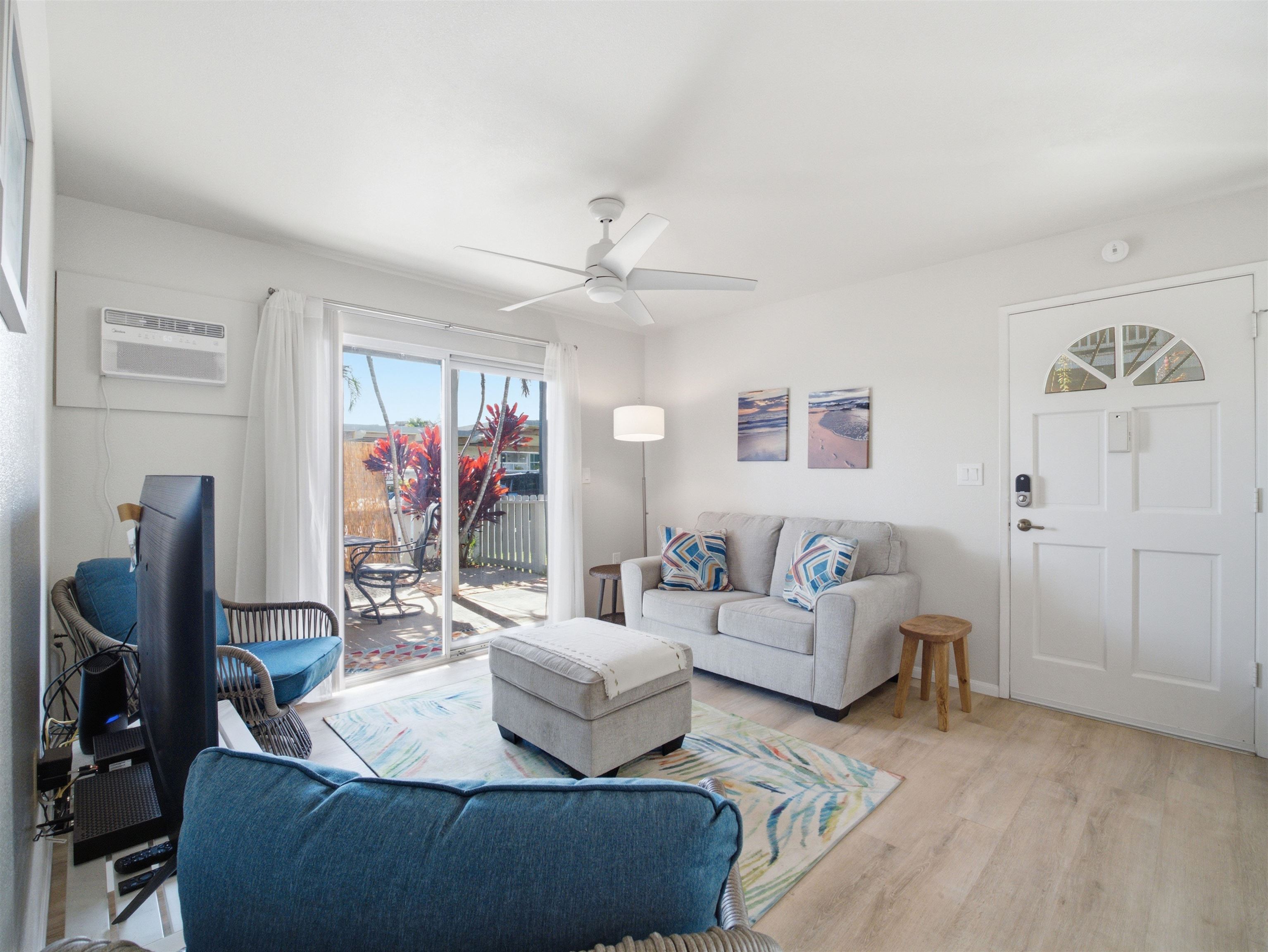 160 KEONEKAI Rd Unit: 2101
