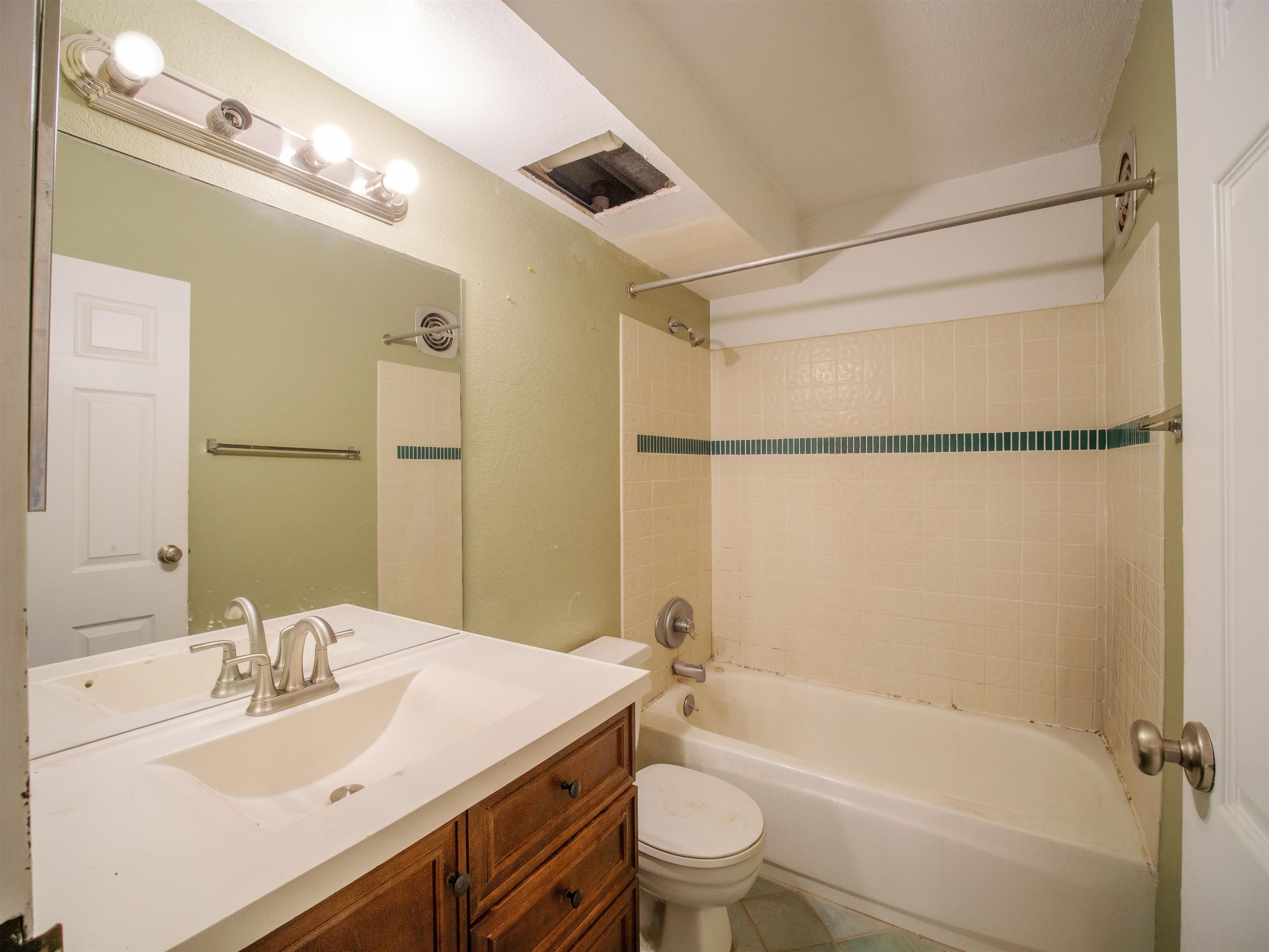 2387 S Kihei Rd Unit: B304