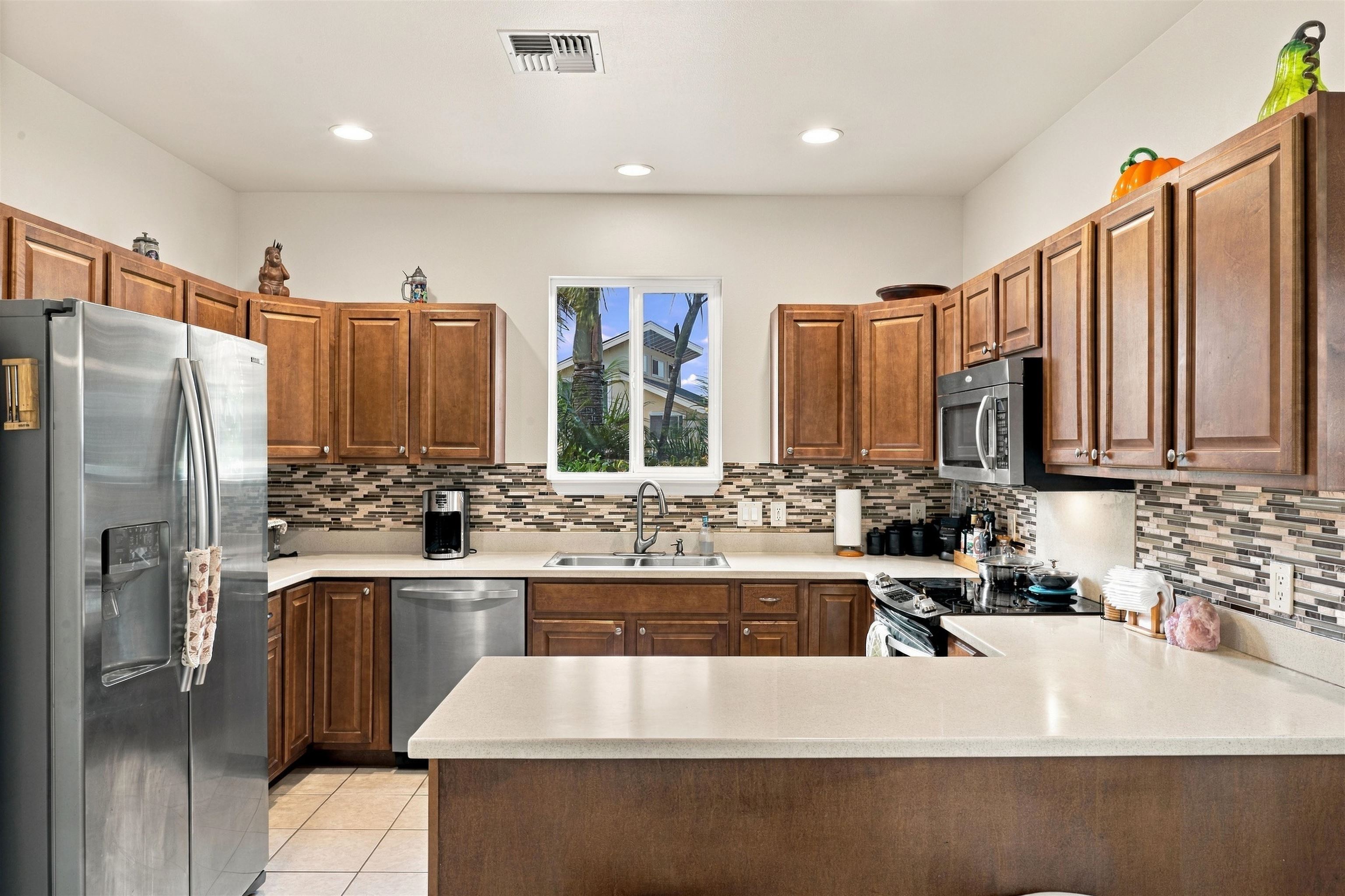 129 Oluea Cir