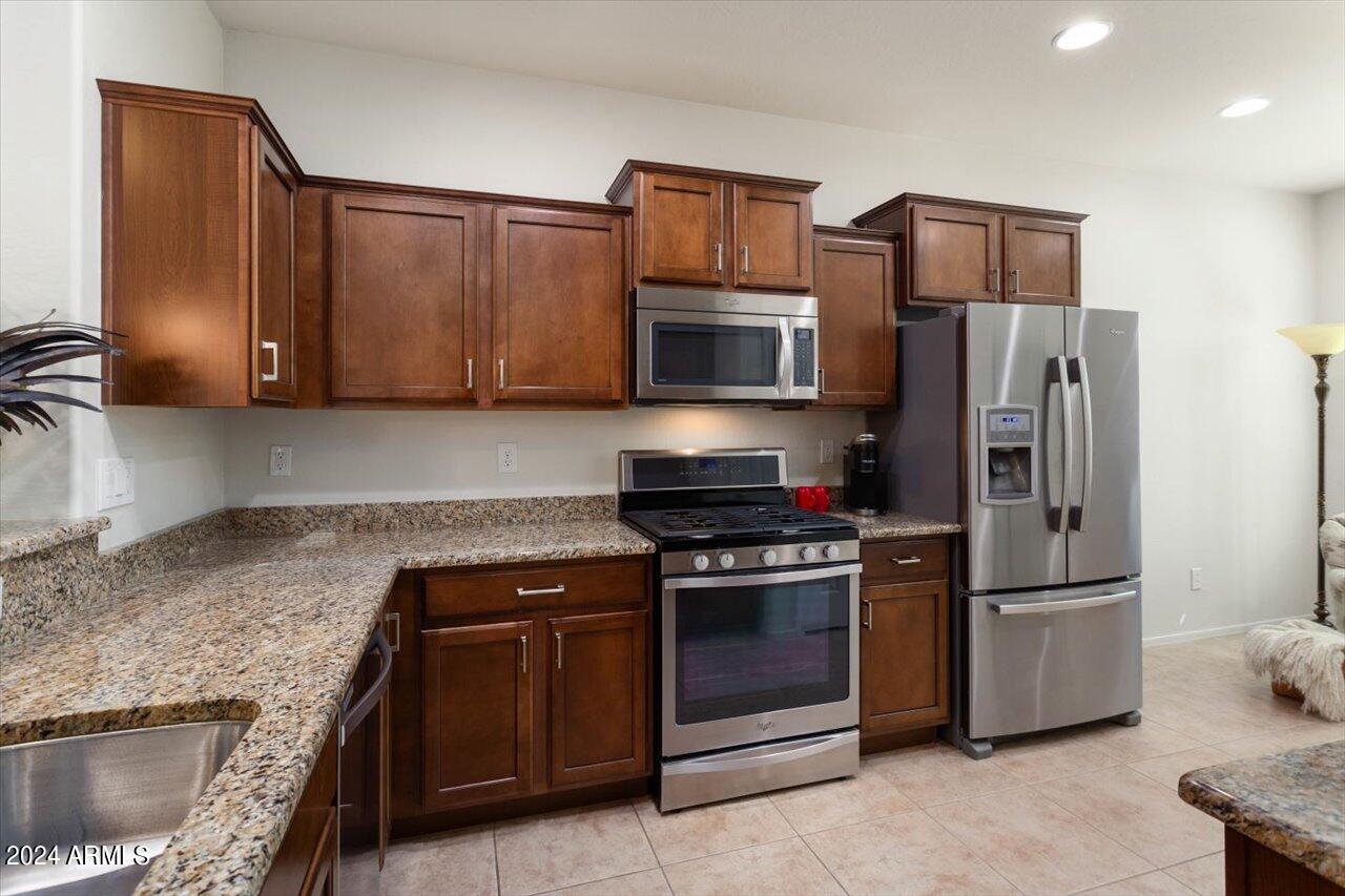 26174 W VIA DEL SOL Drive