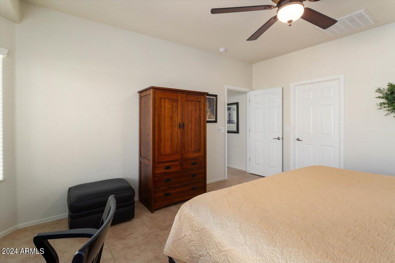 26174 W VIA DEL SOL Drive