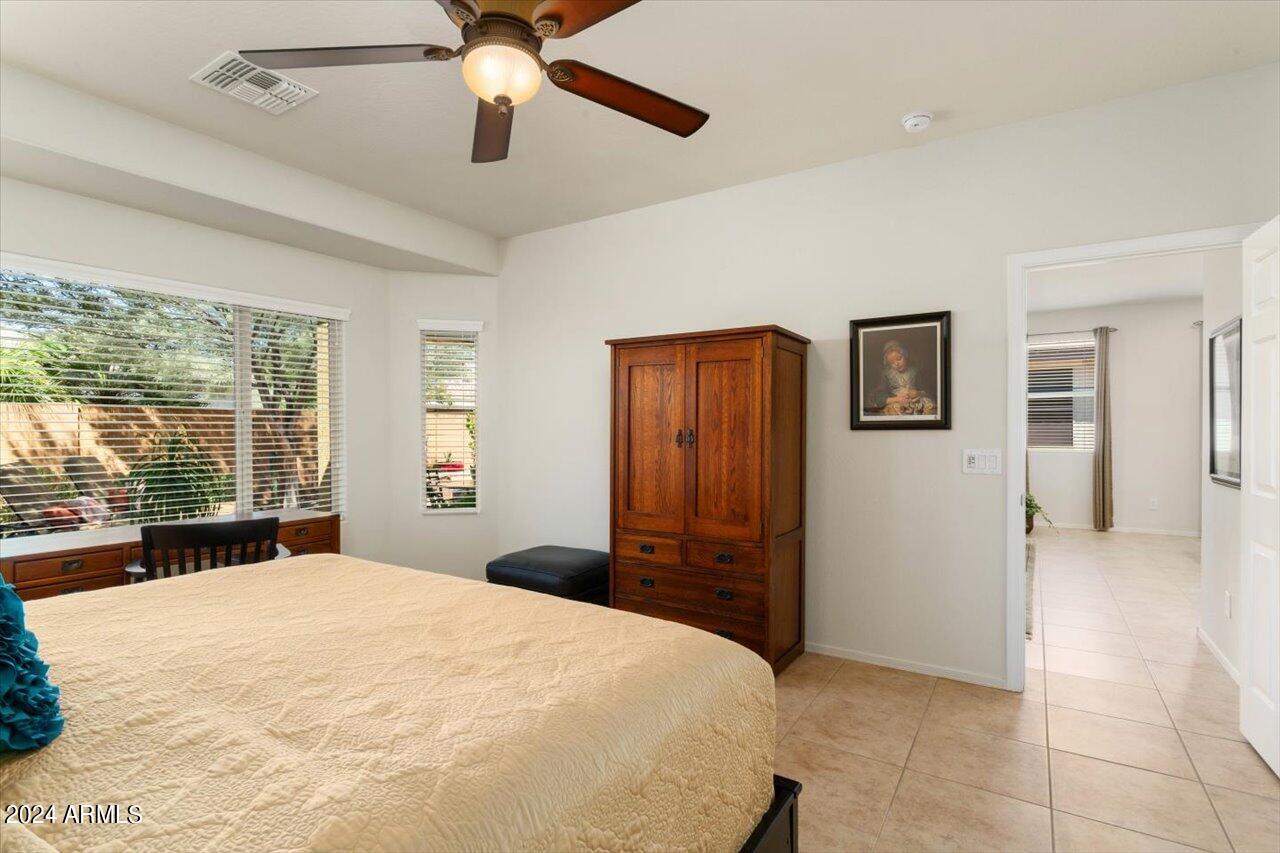 26174 W VIA DEL SOL Drive