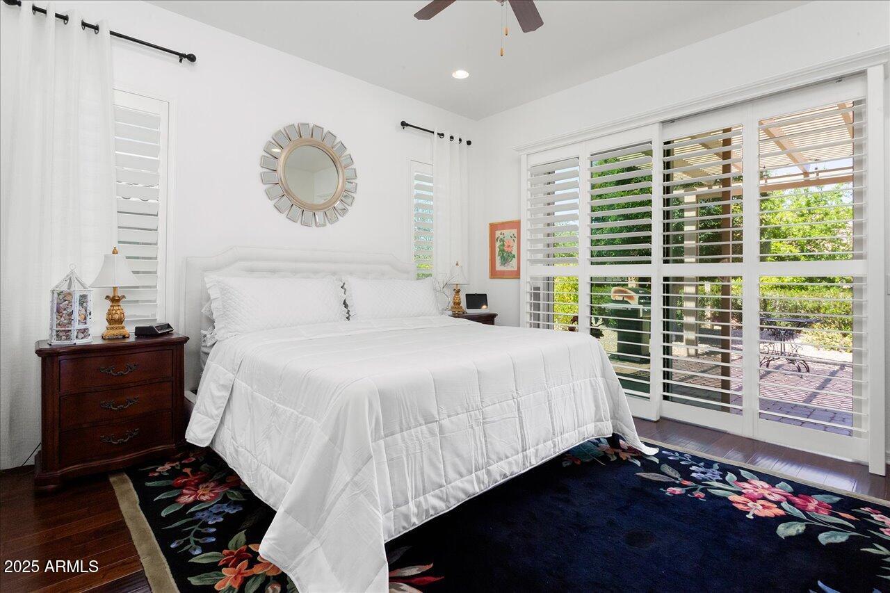 27052 W ORAIBI Drive