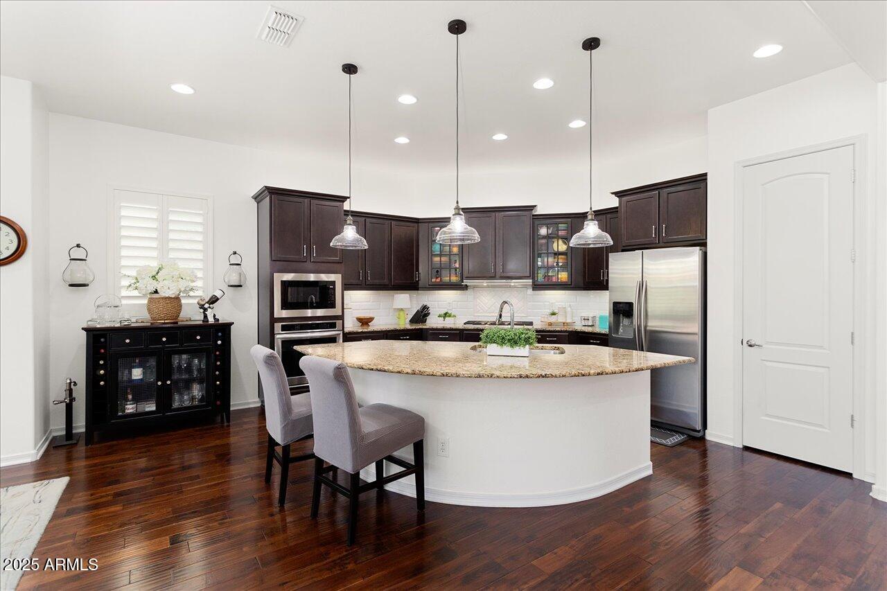 27052 W ORAIBI Drive