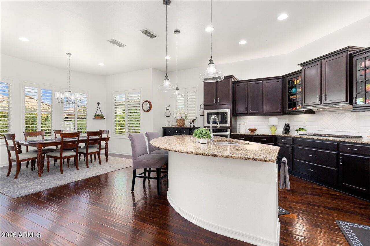 27052 W ORAIBI Drive