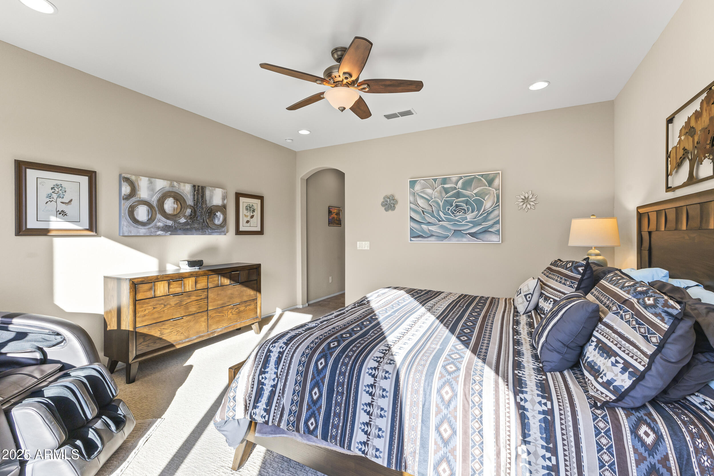 26851 W PIUTE Avenue