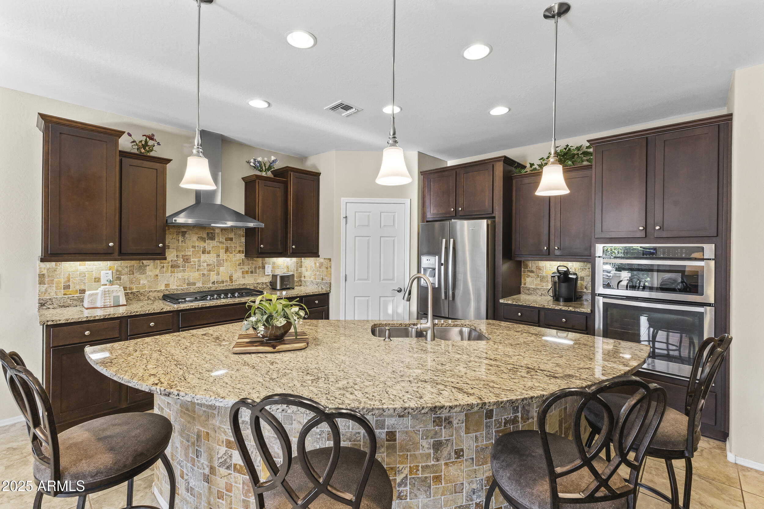 26851 W PIUTE Avenue