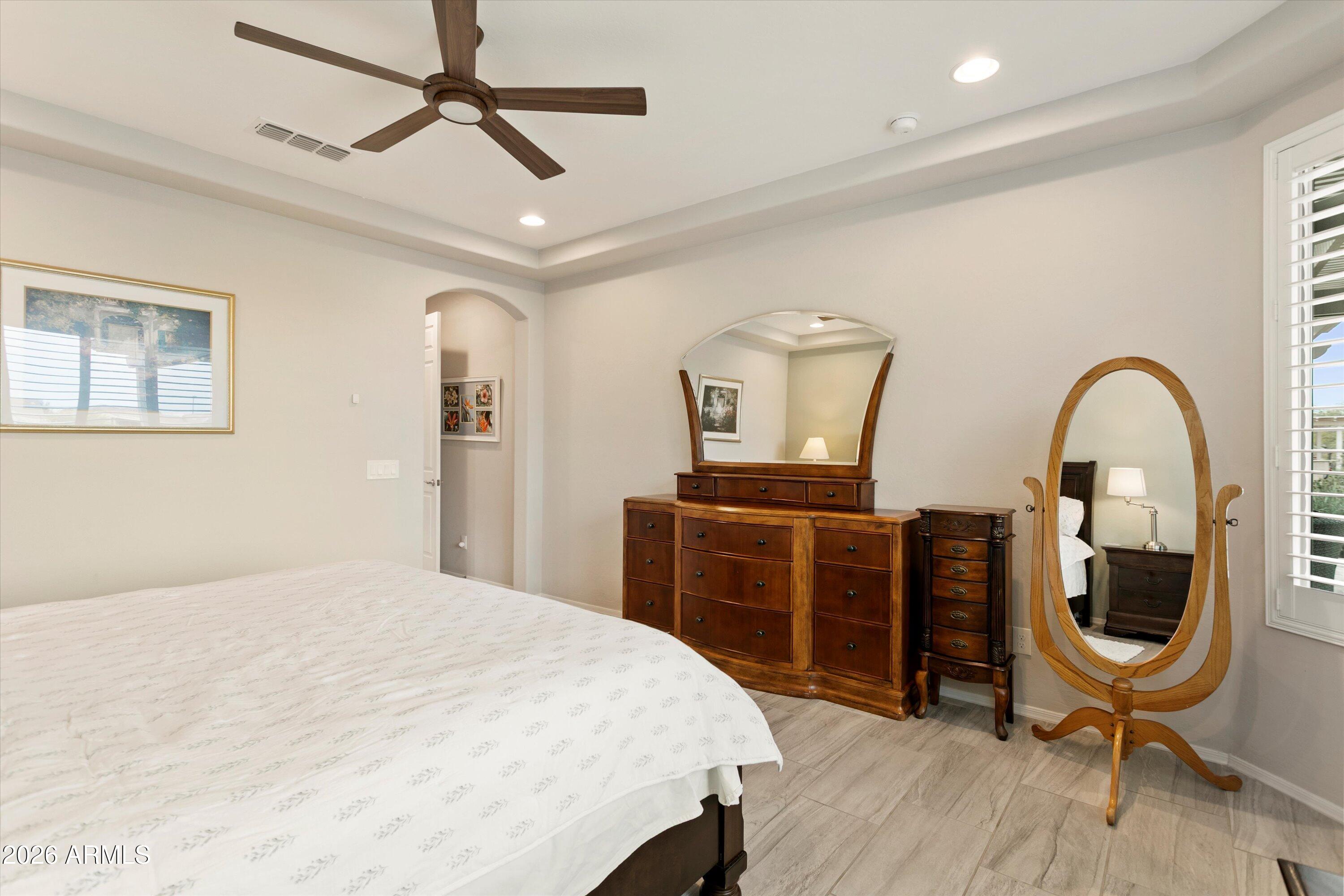 26784 W ORAIBI Drive