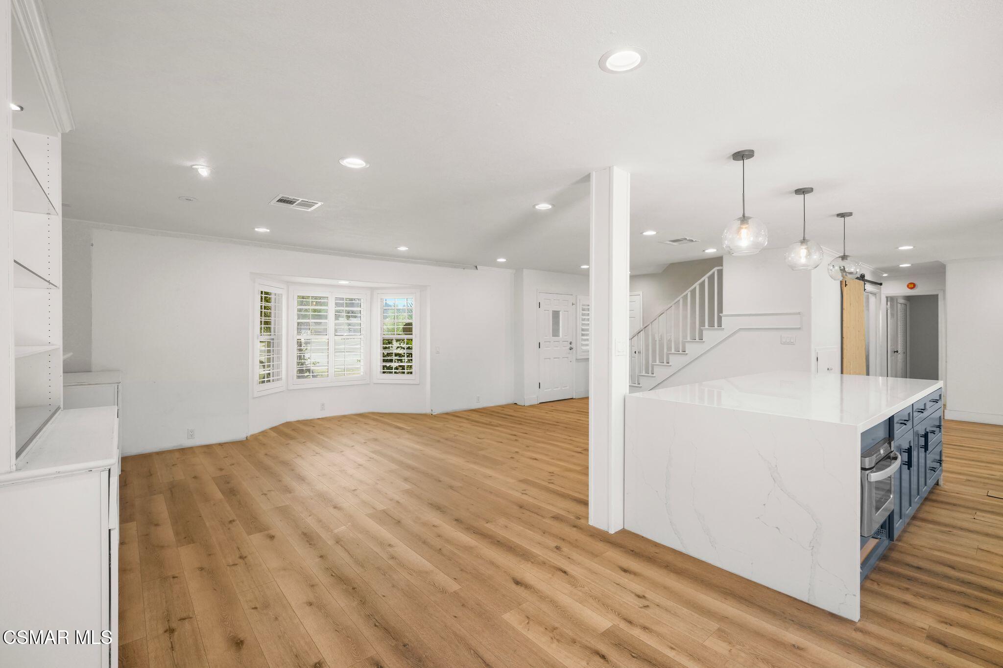 2607 Lander Court