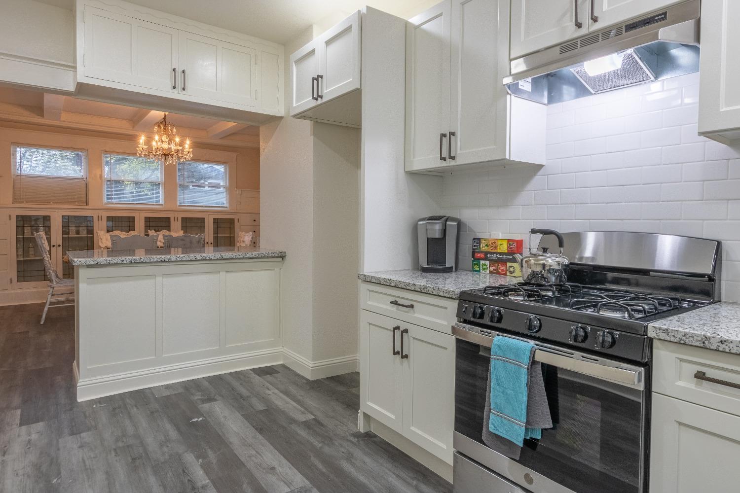 1345 N Lincoln Street