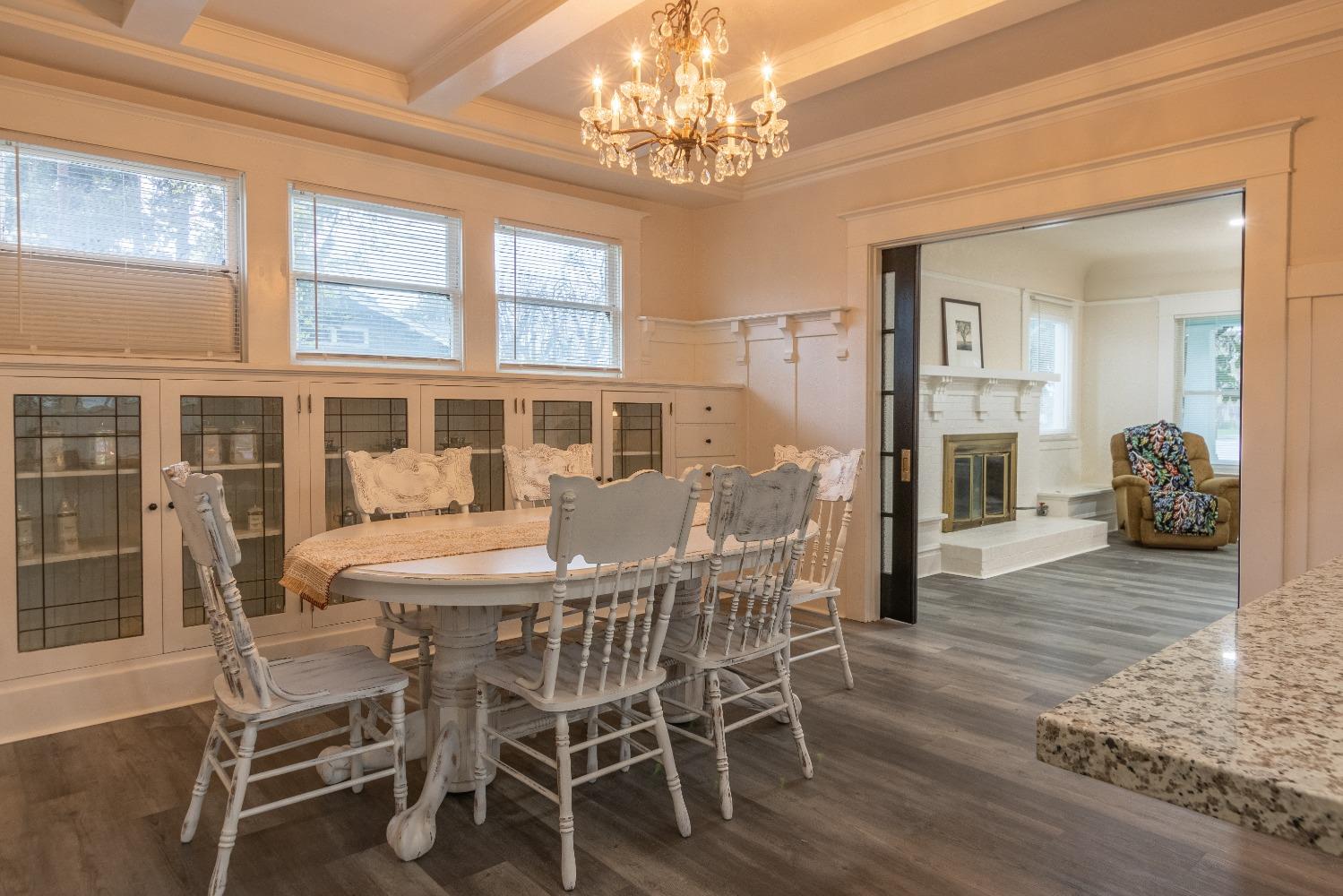 1345 N Lincoln Street