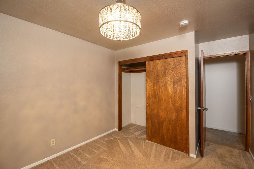 1055 Hidden Valley Road