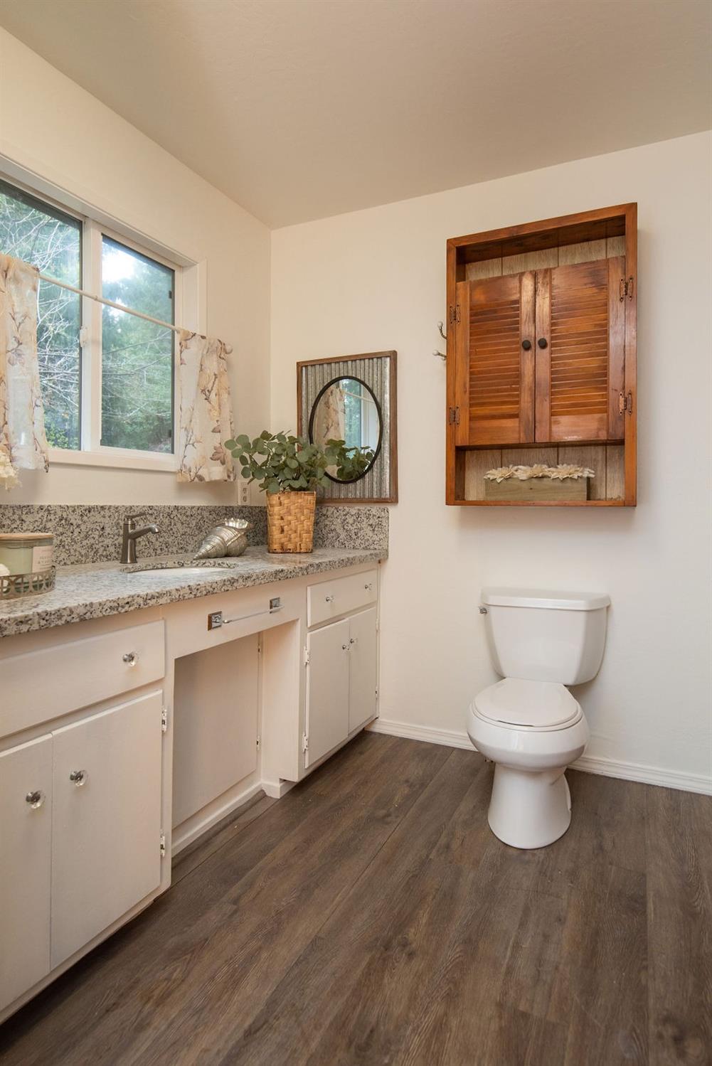 1055 Hidden Valley Road