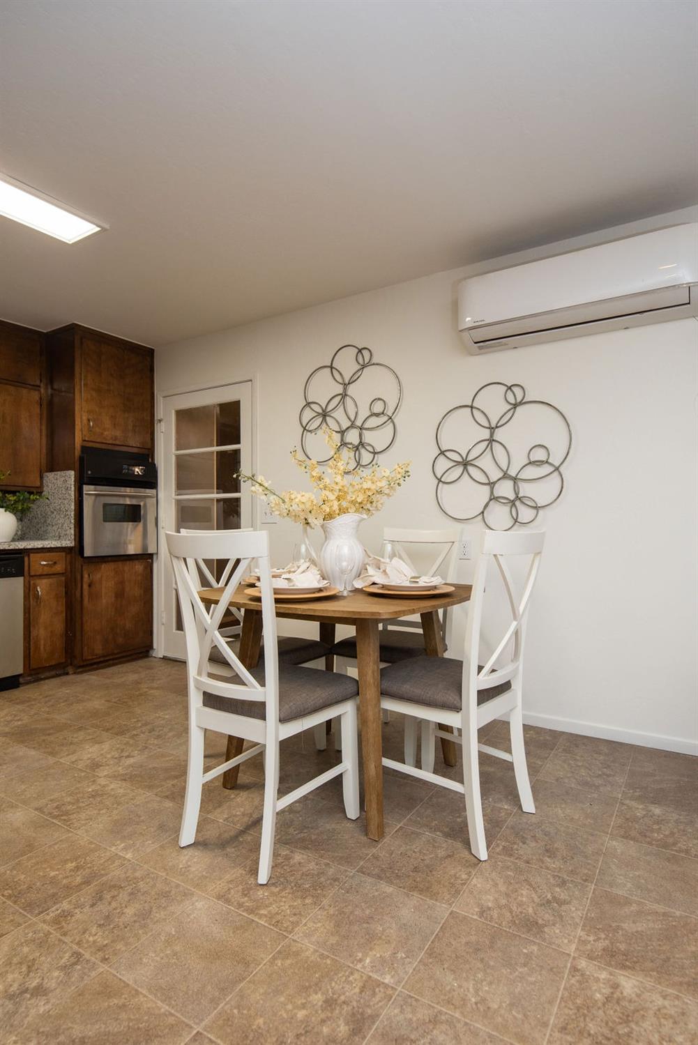 1055 Hidden Valley Road