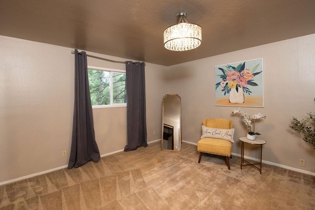 1055 Hidden Valley Road