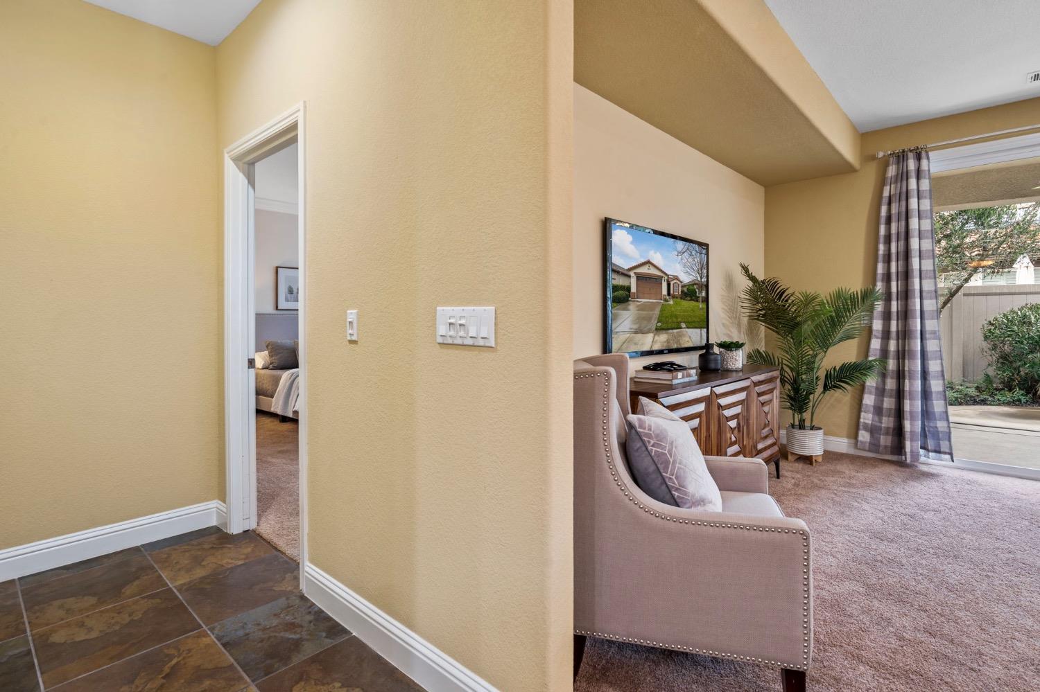 1557 Maple Valley Street