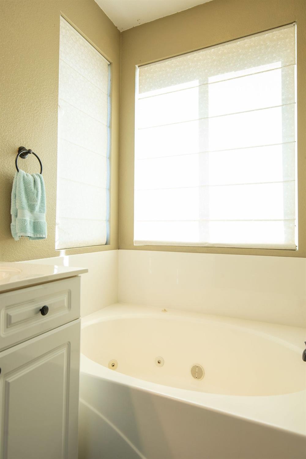 631 Valley View Drive