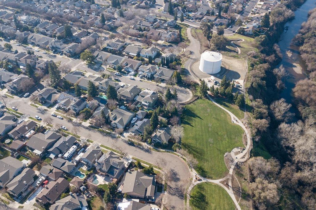 631 Valley View Drive