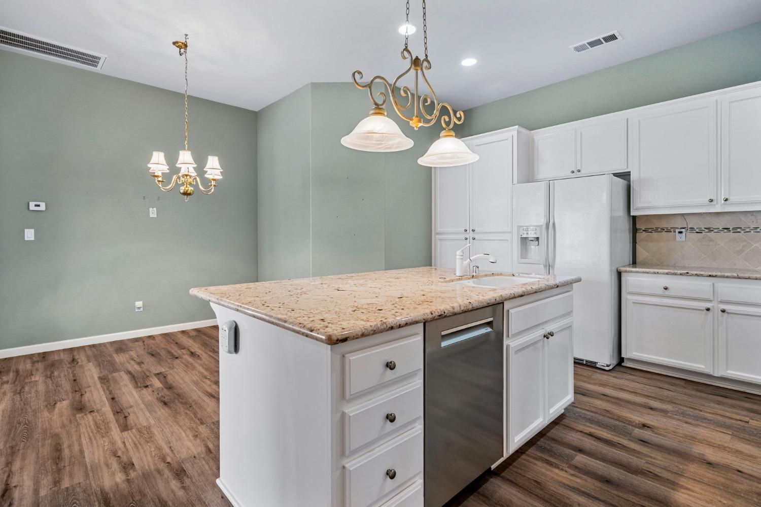 1652 Windy Cove Lane