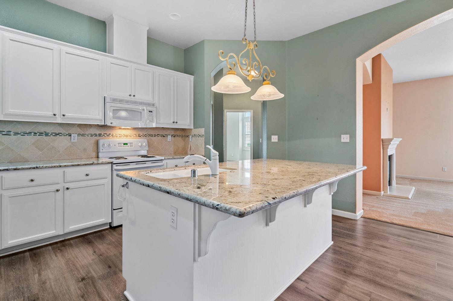 1652 Windy Cove Lane