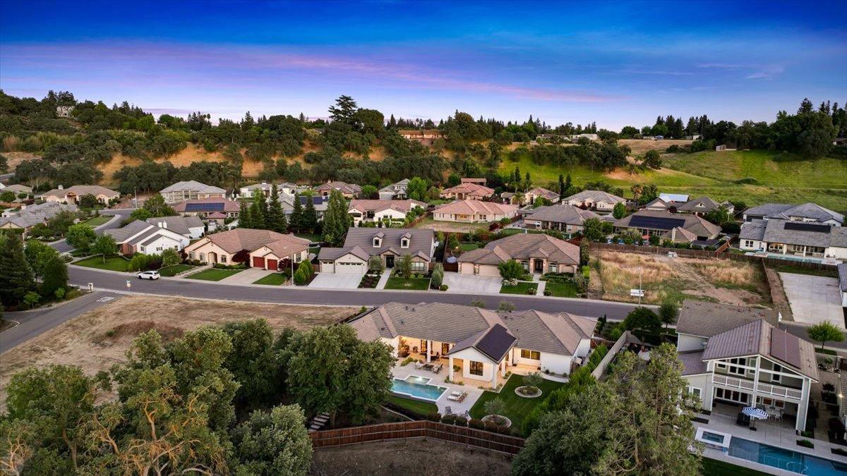 10825 Goldsborough Circle