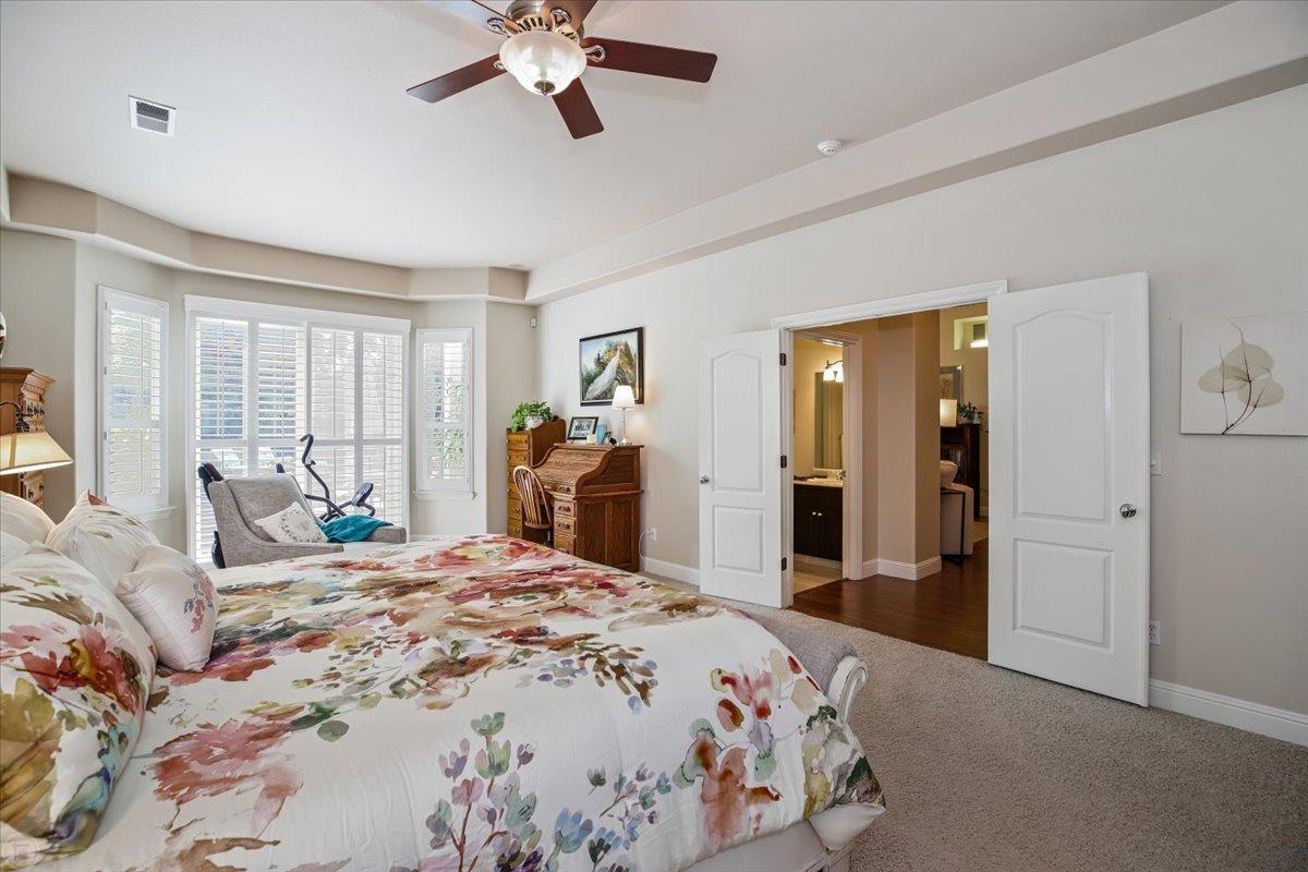 9906 Country Oak Court