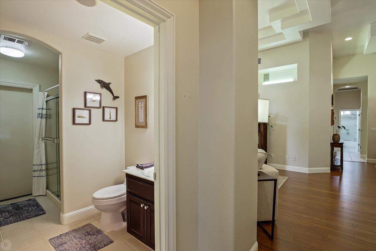 9906 Country Oak Court