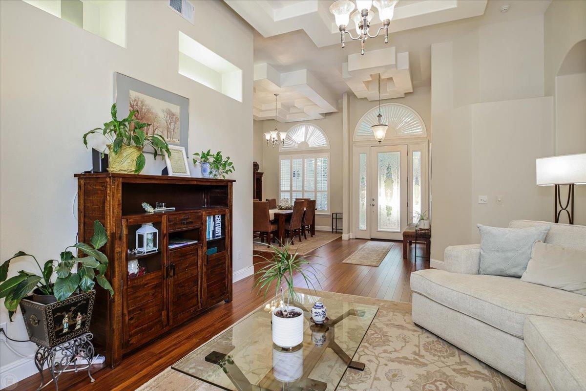 9906 Country Oak Court