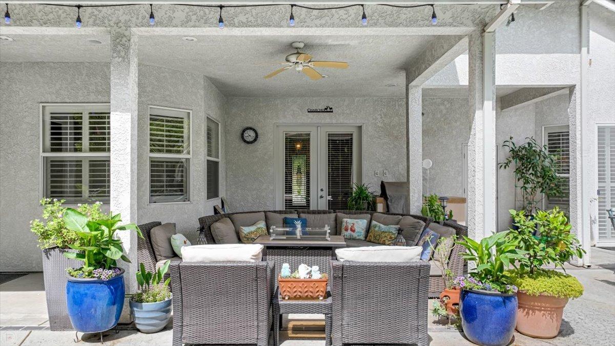 9906 Country Oak Court