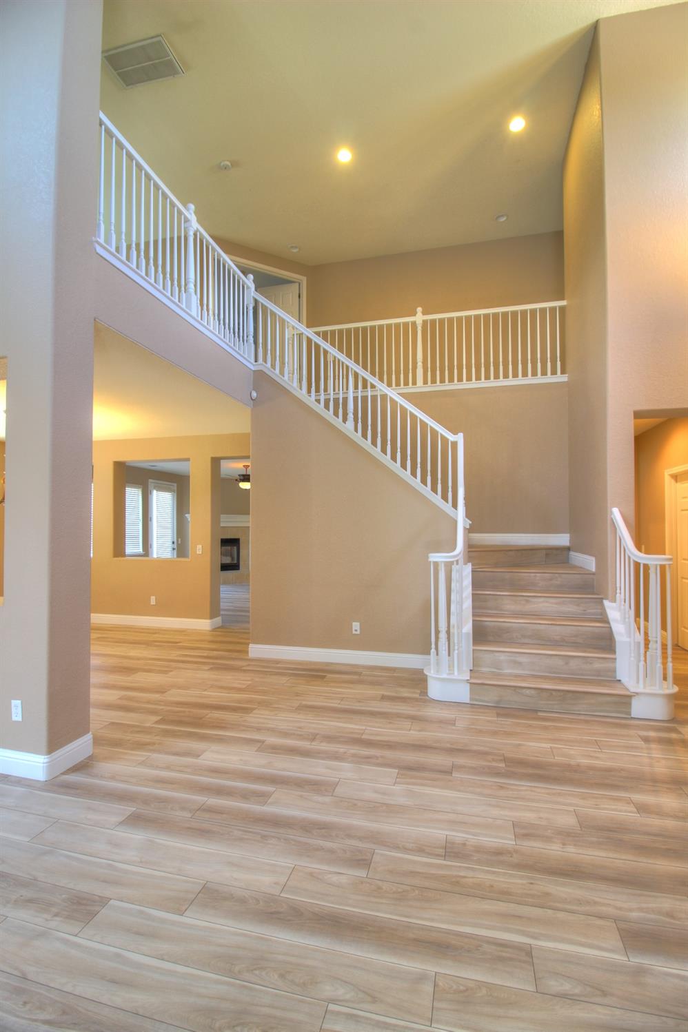 4337 Peninsula Drive