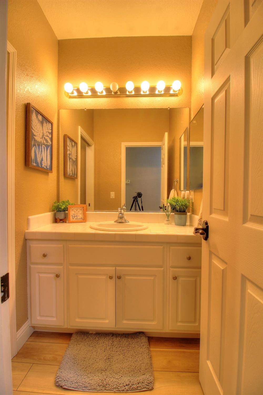 4337 Peninsula Drive