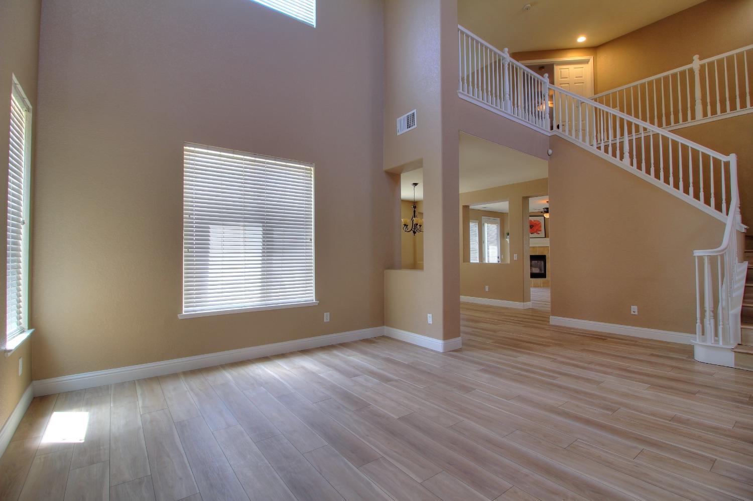 4337 Peninsula Drive