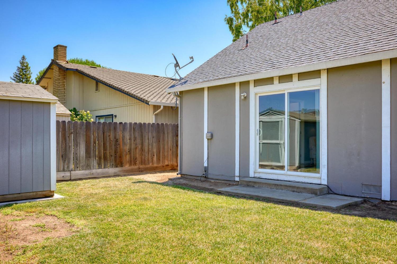 3721 Chippewa Street