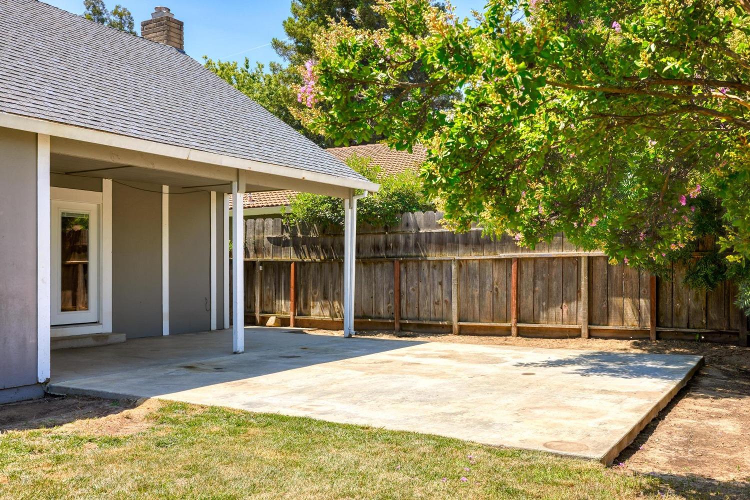 3721 Chippewa Street