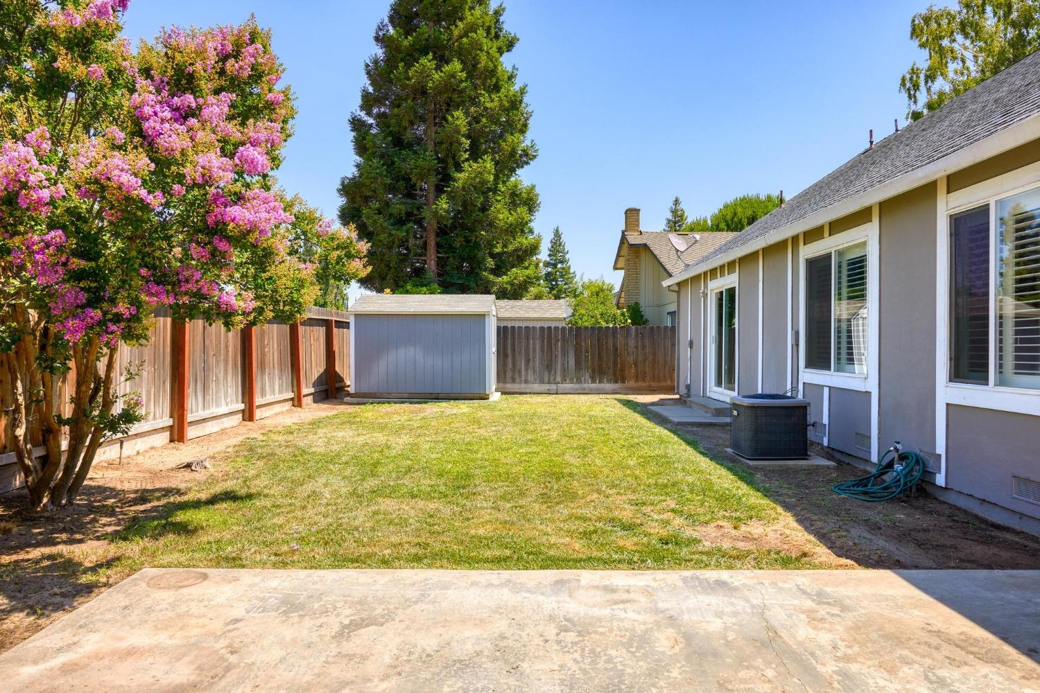 3721 Chippewa Street