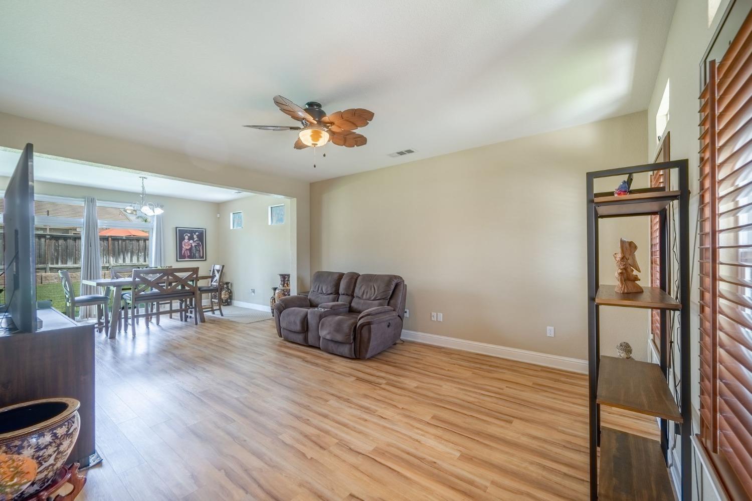 529 Dales Pony Court