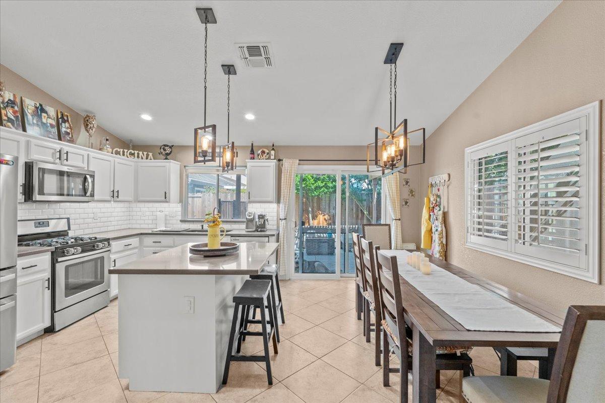 3356 Orchestra Place