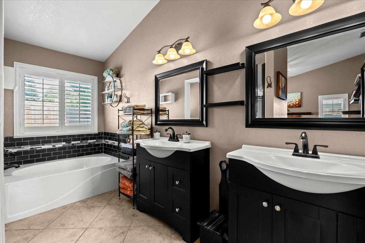 3356 Orchestra Place