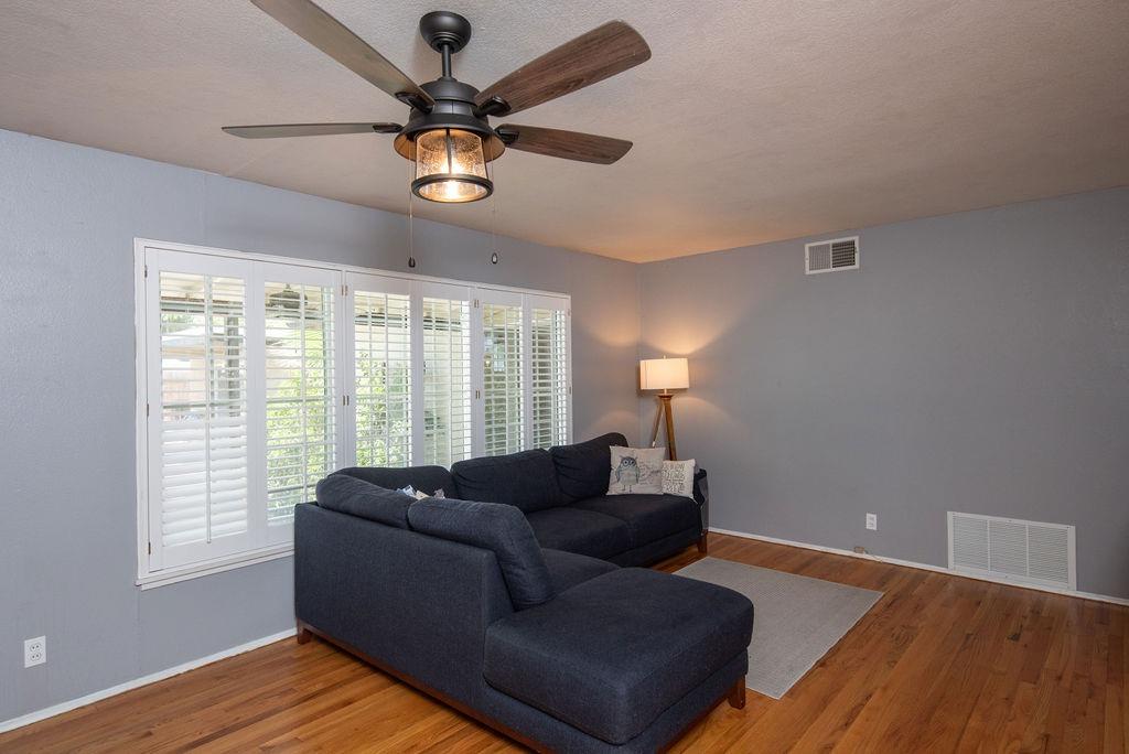 1002 Mount Vernon Drive