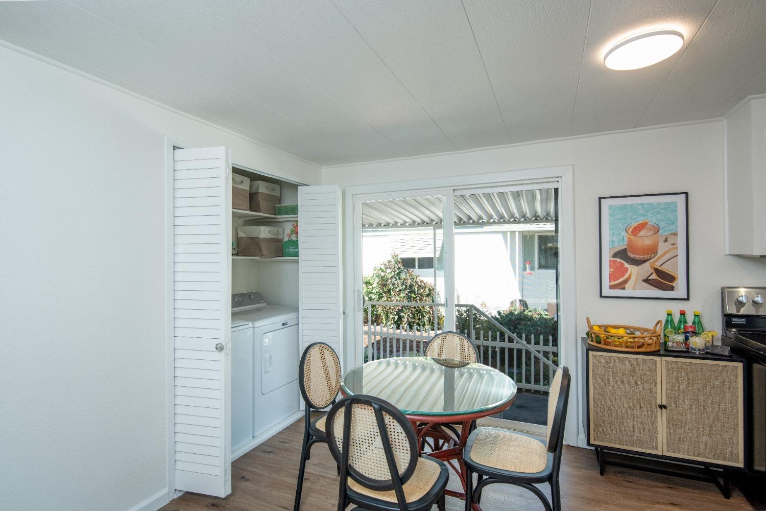 2505 Jackson Avenue 186