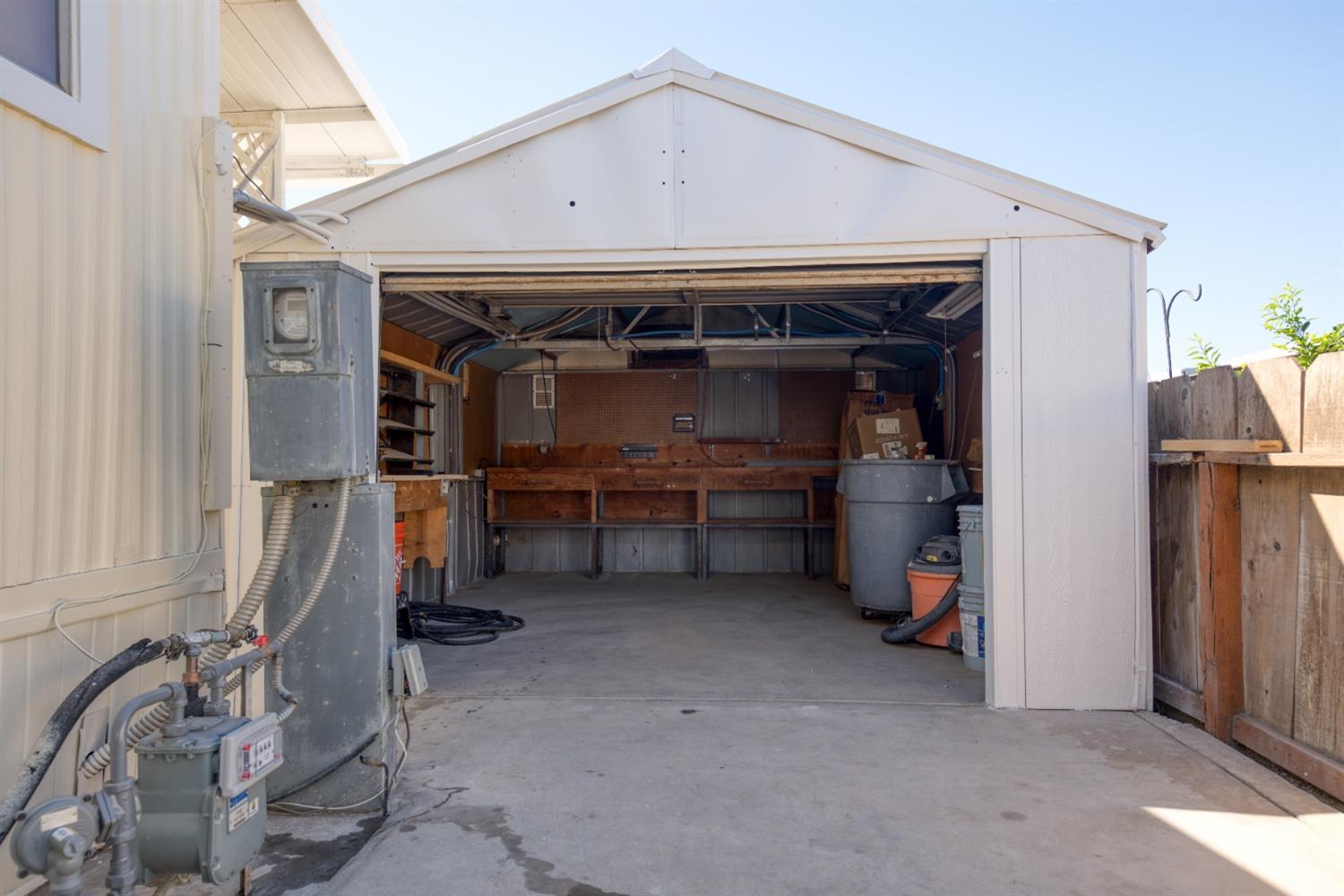 2505 Jackson Avenue 186