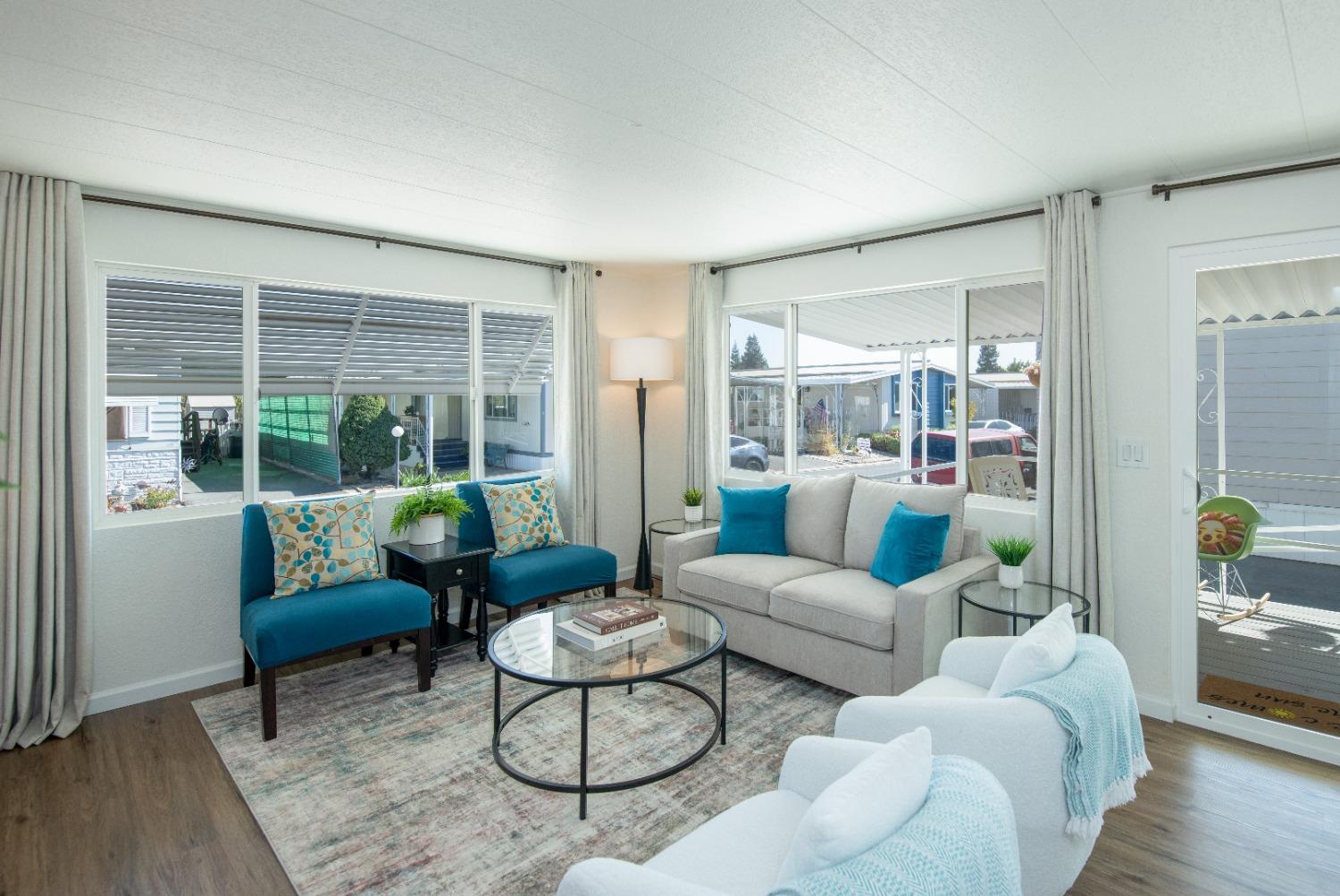 2505 Jackson Avenue 186