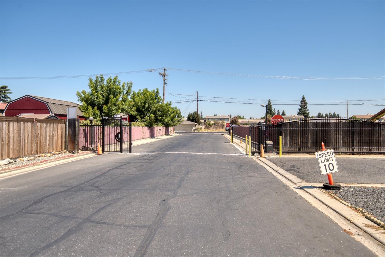 2505 Jackson Avenue 186